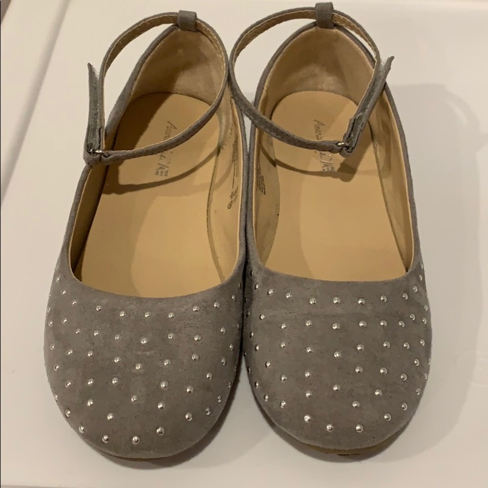 LIKE NEW!  American Eagle Girls Shoes